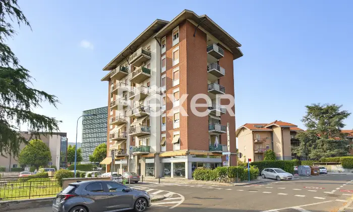 Rexer-Brescia-Bilocale-piano-alto-con-terrazzina-Altro