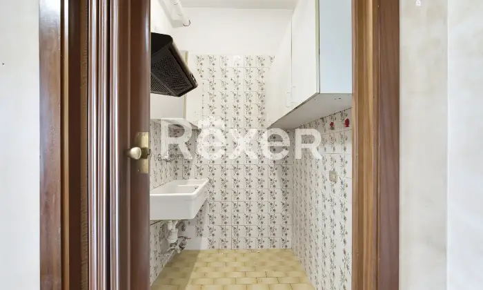 Rexer-Brescia-Bilocale-piano-alto-con-terrazzina-Altro