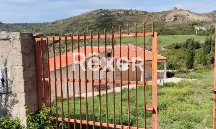 Rexer-Ossi-Propriet-rustica-in-vendita-in-Sp-ad-Ossi-Altro