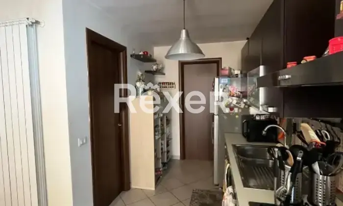 Rexer-Muros-Appartamento-su-due-piani-in-vendita-in-Via-Coghinas-a-Muros-Open-space