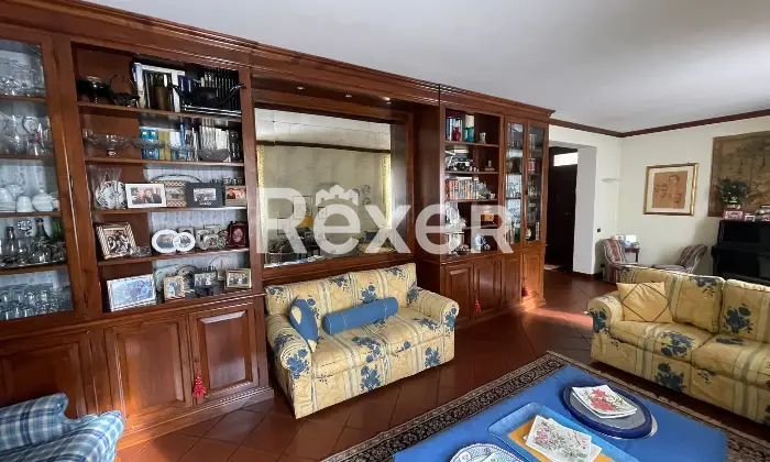 Rexer-Alessandria-Casa-indipendente-con-giardino-terrazzo-mansarda-e-garage-Altro