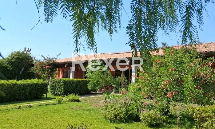 Rexer-Masainas-Intero-edificio-in-vendita-in-Via-Tirso-a-Masainas-Altro