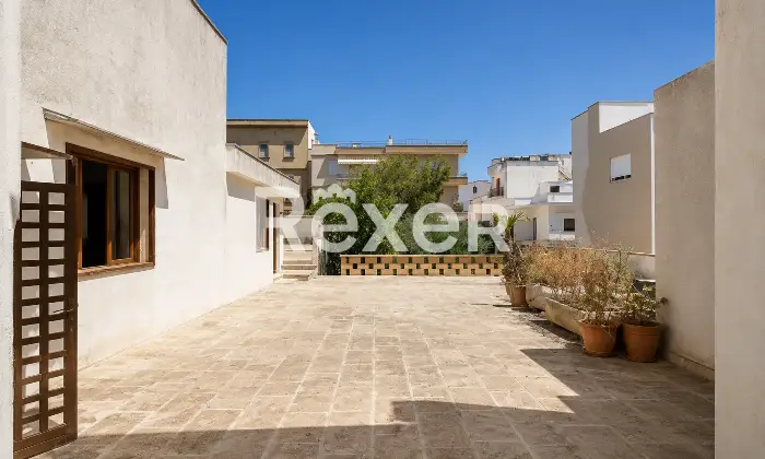Rexer-Matino-PALAZZO-STORICO-CON-TERRAZZE-A-LIVELLO-GIARDINO-E-VOLTE-SALENTINE-Terrazzo