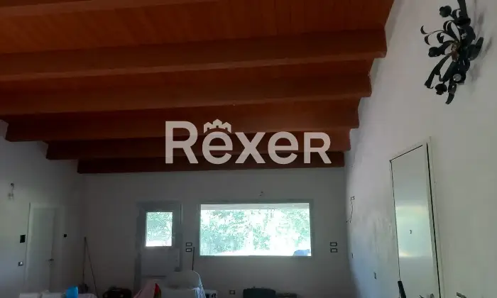 Rexer-Elice-Casa-indipendente-mq-con-ettaro-di-terreno-e-uliveto-Elice-Strada-Lungofino-Altro