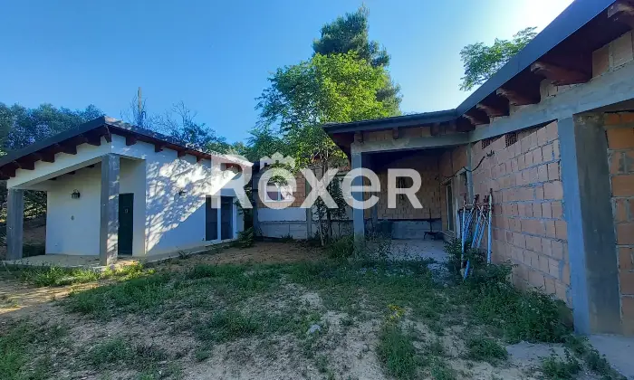 Rexer-Elice-Casa-indipendente-mq-con-ettaro-di-terreno-e-uliveto-Elice-Strada-Lungofino-Altro