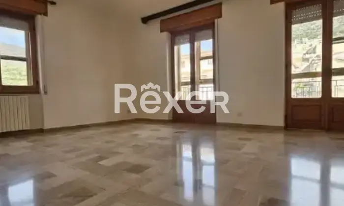 Rexer-Bolotana-Quadrilocale-in-vendita-in-via-Lei-a-Bolotana-Altro