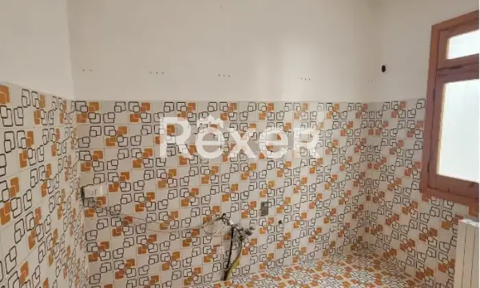 Rexer-Bolotana-Vendesi-appartamento-con-posto-auto-coperto-Via-Lei-Bolotana-NU-Altro