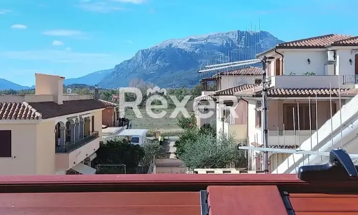 Rexer-Siniscola-Ampio-appartamento-con-mansarda-verande-panoramiche-e-servizi-a-pochi-passi-Altro
