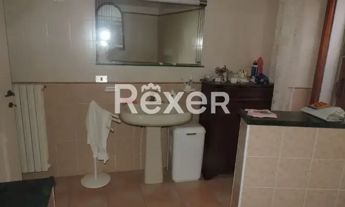 Rexer-Oliena-Casa-indipendente-in-vendita-in-Via-Ippolito-Nievo-ad-Oliena-Altro
