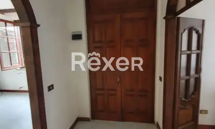 Rexer-Nurri-Ampia-Casa-Indipendente-con-Due-Appartamenti-Taverna-e-Garage-Triplo-a-Nurri-Altro