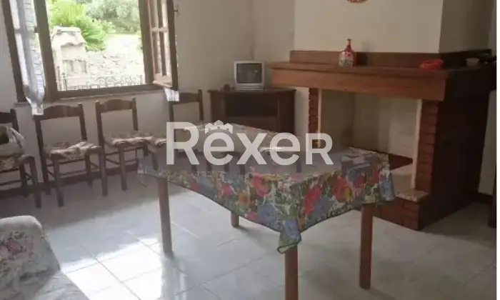 Rexer-Nurri-Ampia-Casa-Indipendente-con-Due-Appartamenti-Taverna-e-Garage-Triplo-a-Nurri-Altro