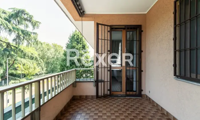 Rexer-Paderno-Dugnano-ATTICO-DI-AMPIA-METRATURA-SU-DUE-LIVELLI-Altro