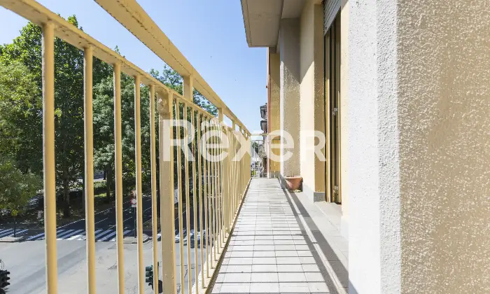 Rexer-Torino-APPARTAMENTO-AL-SECONDO-PIANO-Altro