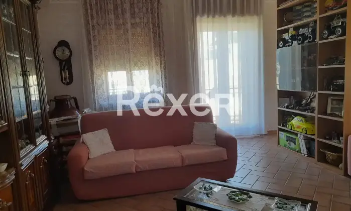 Rexer-Corleto-Perticara-Ampio-appartamento-ristrutturato-con-balconi-mansarda-e-triplo-riscaldamento-Altro