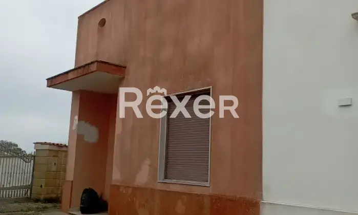 Rexer-Diso-Proponiamo-in-vendita-un-appartamento-situato-al-piano-terra-di-un-edificio-di-due-livelli-in-Via-Premuda-localit-Marittima-Diso-LE-Altro