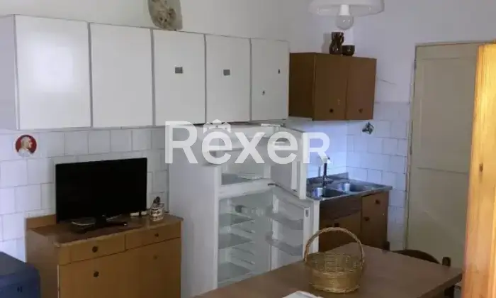 Rexer-Spongano-Casa-indipendente-da-ristrutturare-in-vendita-Altro