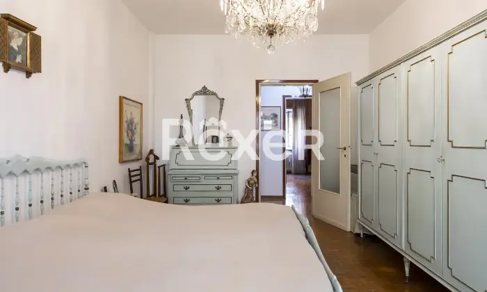 Rexer-Milano-Trilocale-con-balconi-tra-Farini-e-Isola-Altro