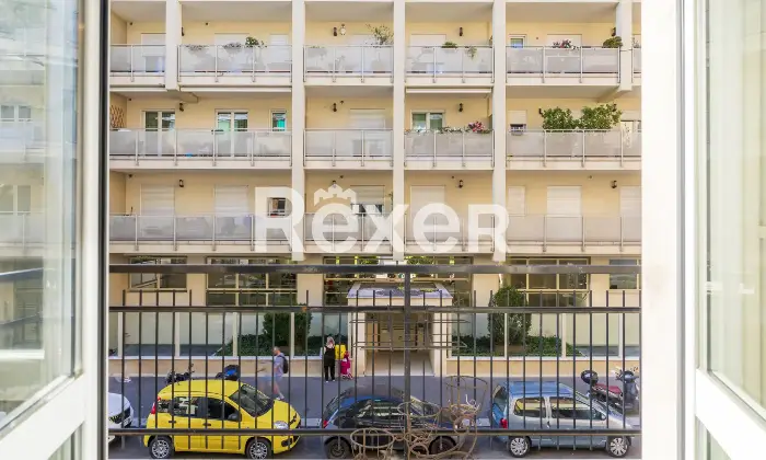 Rexer-Milano-Trilocale-con-balconi-tra-Farini-e-Isola-Altro