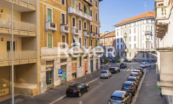 Rexer-Milano-Trilocale-con-balconi-tra-Farini-e-Isola-Altro