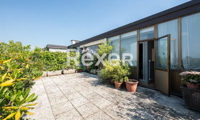 Rexer-Milano-Esclusivo-Attico-e-Super-Attico-di-mq-con-Terrazzo-Altro