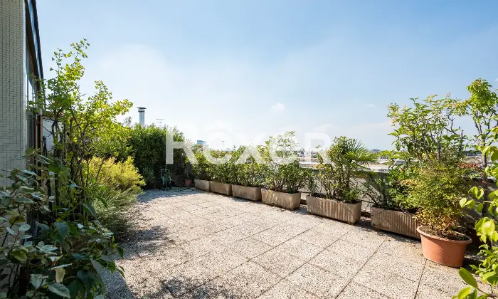 Rexer-Milano-Esclusivo-Attico-e-Super-Attico-di-mq-con-Terrazzo-Altro