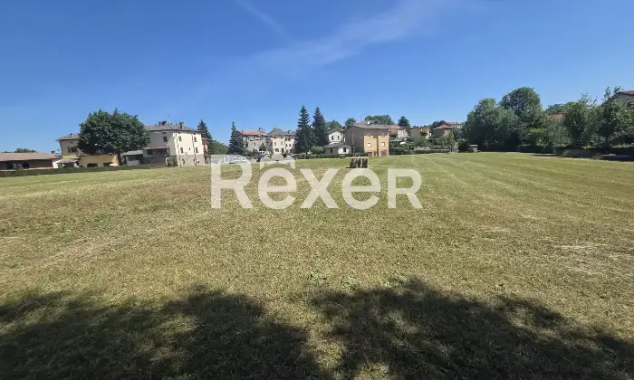 Rexer-Montefiorino-Montefiorino-Area-edificabile-residenziale-di-mq-con-progetto-per-unit-Altro