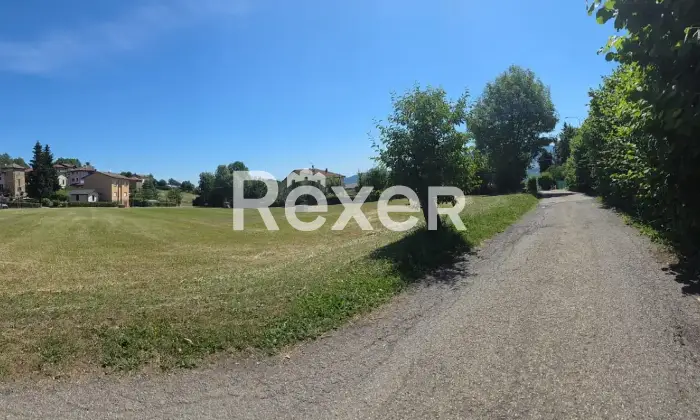 Rexer-Montefiorino-Montefiorino-Area-edificabile-residenziale-di-mq-con-progetto-per-unit-Altro