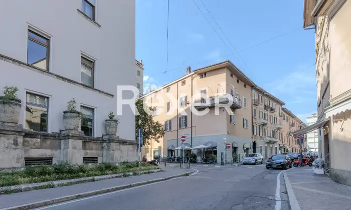 Rexer-Bergamo-appartamento-con-terrazza-panoramica-e-posto-auto-privato-Altro