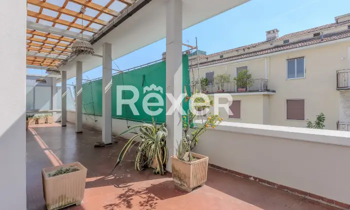 Rexer-Bergamo-appartamento-con-terrazza-panoramica-e-posto-auto-privato-Altro
