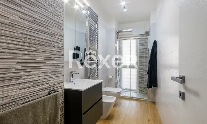Rexer-Taranto-AMPIO-APPARTAMENTO-CLASSE-C-GREEN-FINEMENTE-ARREDATO-CON-TERRAZZO-ABITABILE-E-PERGOTENDA-Altro