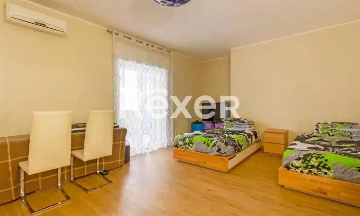 Rexer-Taranto-AMPIO-APPARTAMENTO-CLASSE-C-GREEN-FINEMENTE-ARREDATO-CON-TERRAZZO-ABITABILE-E-PERGOTENDA-Altro
