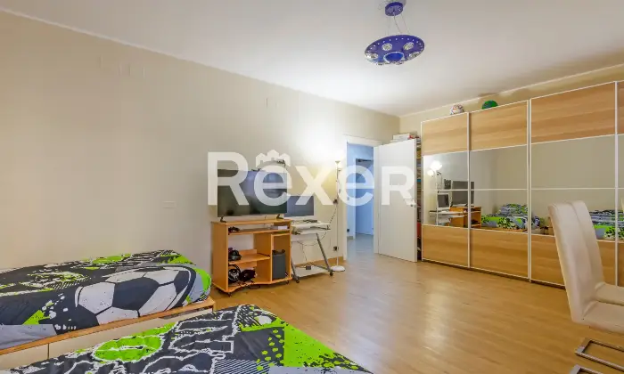 Rexer-Taranto-AMPIO-APPARTAMENTO-CLASSE-C-GREEN-FINEMENTE-ARREDATO-CON-TERRAZZO-ABITABILE-E-PERGOTENDA-Altro
