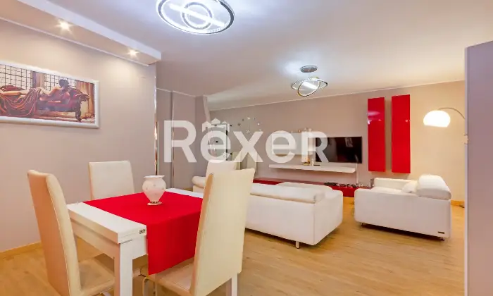 Rexer-Taranto-AMPIO-APPARTAMENTO-CLASSE-C-GREEN-FINEMENTE-ARREDATO-CON-TERRAZZO-ABITABILE-E-PERGOTENDA-Altro