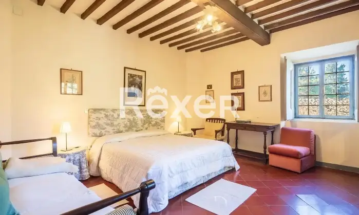Rexer-Collesalvetti-Residenza-di-prestigio-immersa-nel-verde-con-parco-e-pi-unit-abitative-Altro