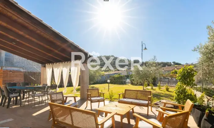 Rexer-Castiadas-Villa-di-prestigio-con-giardino-e-vista-panoramica-Calasinzias-Castiadas-Altro