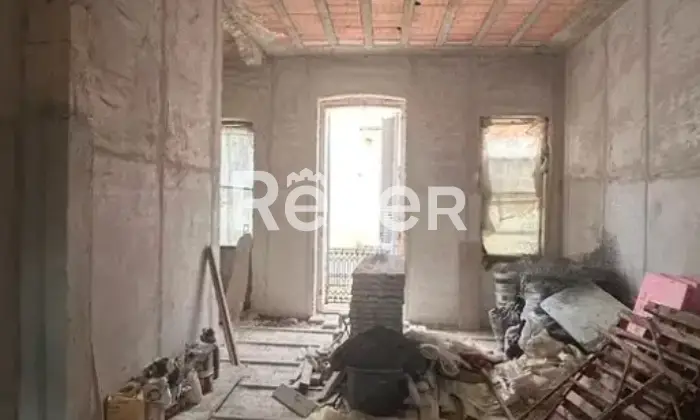 Rexer-Brindisi-Vendesi-casa-indipendente-parzialmente-ristrutturata-Brindisi-BR-Altro