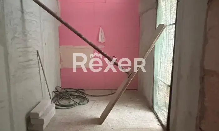 Rexer-Brindisi-Vendesi-casa-al-primo-piano-con-ingresso-indipendente-allo-stato-di-grezzo-avanzato-DA-COMPLETARE-Brindisi-BR-Altro