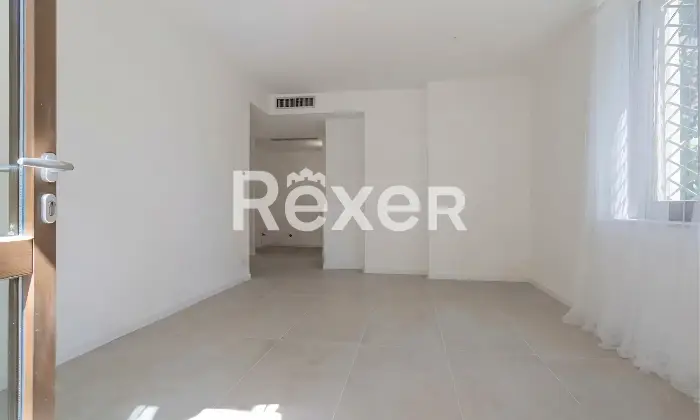 Rexer-Jesi-Classe-A-ingresso-indipendente-e-spazi-da-scegliere-Salone