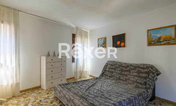 Rexer-Venezia-Ampio-appartamento-con-magazzino-nel-cuore-del-Sestiere-Castello-Altro