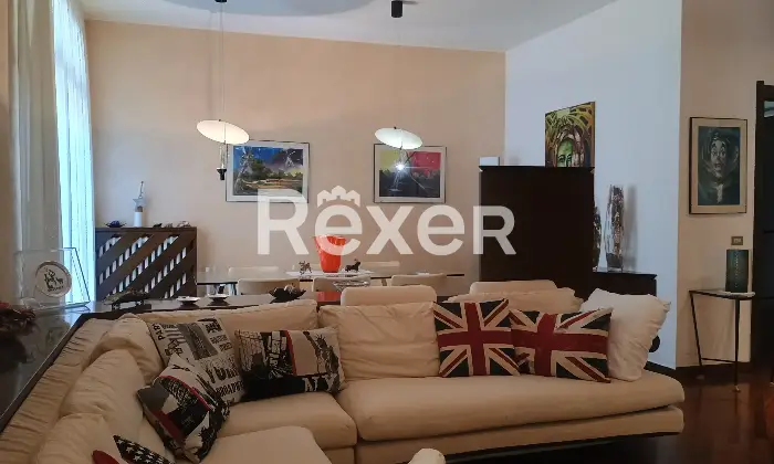 Rexer-Busto-Arsizio-Quadrilocale-con-doppi-servizi-e-box-auto-Altro