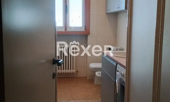 Rexer-Busto-Arsizio-Quadrilocale-con-doppi-servizi-e-box-auto-Altro