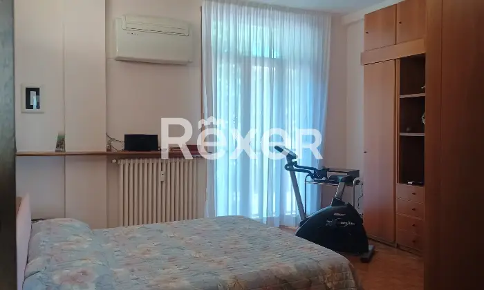 Rexer-Busto-Arsizio-Quadrilocale-con-doppi-servizi-e-box-auto-Altro