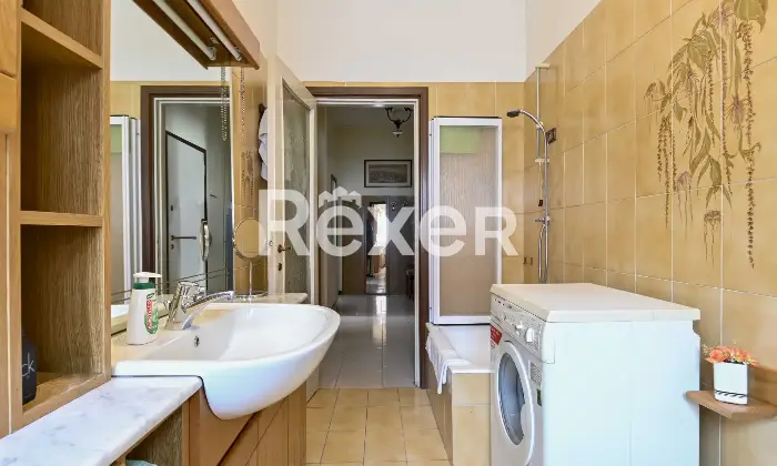 Rexer-bergamo-Esclusivo-Bilocale-in-Villa-di-unita-con-box-Altro