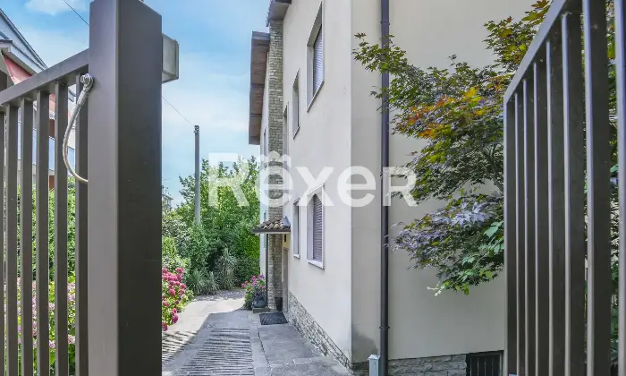 Rexer-bergamo-Esclusivo-Bilocale-in-Villa-di-unita-con-box-Altro
