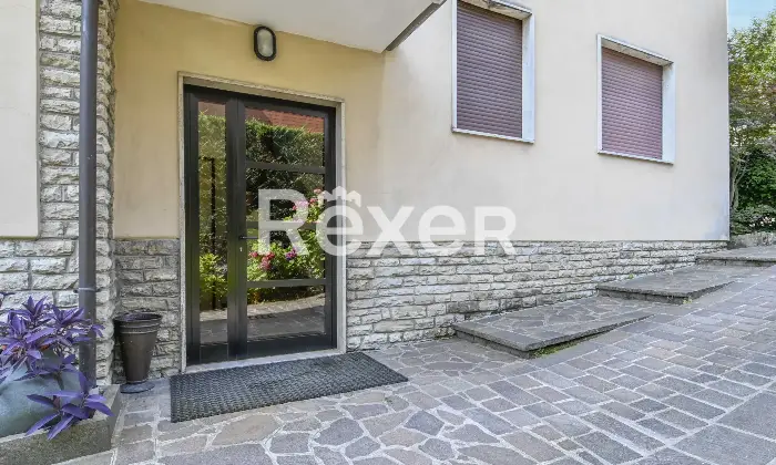 Rexer-bergamo-Esclusivo-Bilocale-in-Villa-di-unita-con-box-Altro
