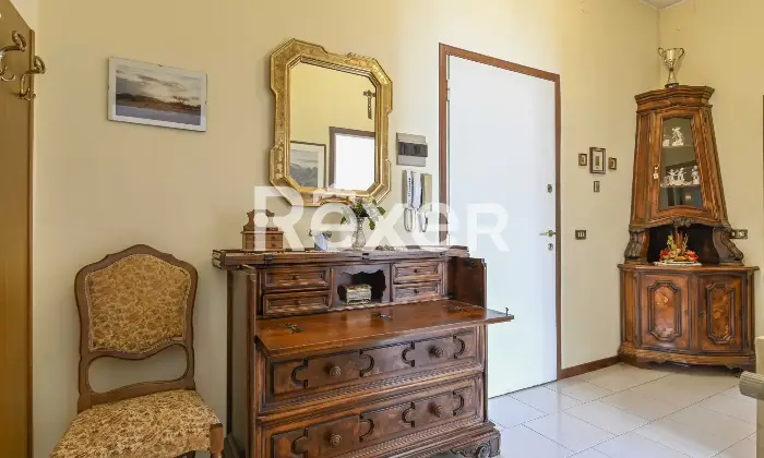 Rexer-bergamo-Esclusivo-Bilocale-in-Villa-di-unita-con-box-Altro