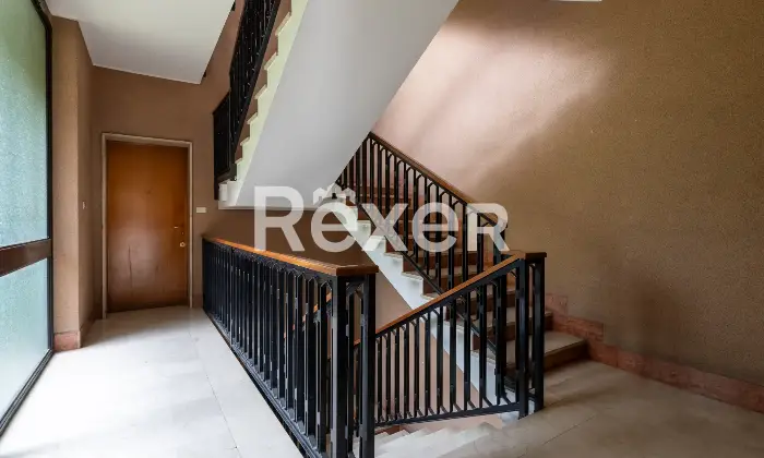 Rexer-Milano-TRILOCALE-DI-MQ-CON-BOX-INCLUSO-Altro