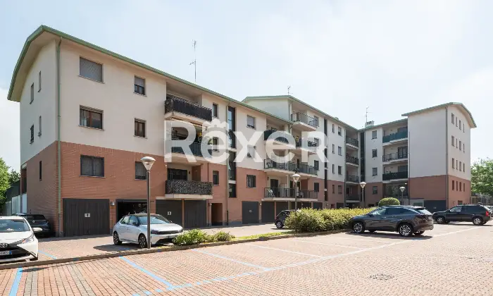 Rexer-BettolaZeloforamagno-TRILOCALE-CON-TERRAZZO-Altro