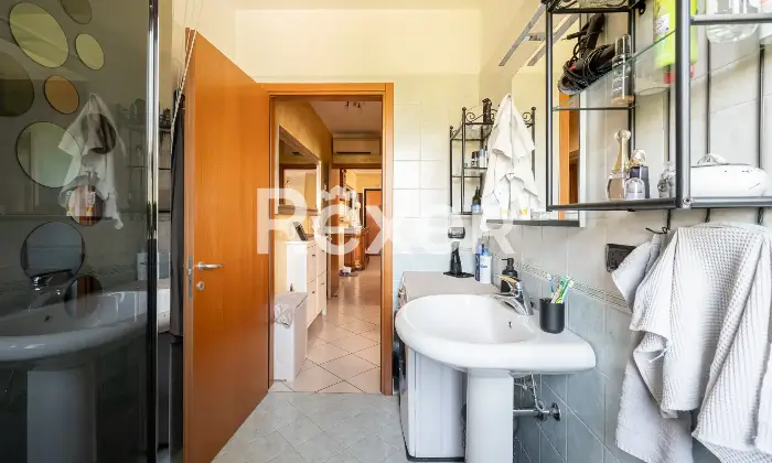 Rexer-BettolaZeloforamagno-TRILOCALE-CON-TERRAZZO-Altro