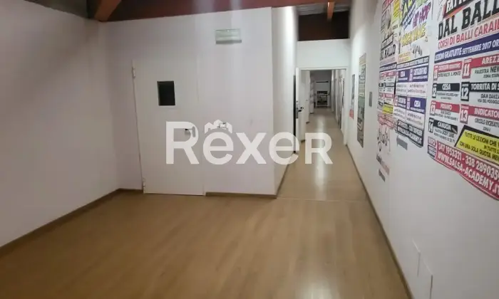 Rexer-Marciano-della-Chiana-Locale-commercialedirezionale-di-ampia-metratura-a-Marciano-della-Chiana-Altro